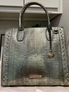 Brahmin Bluebell Delphine Caroline